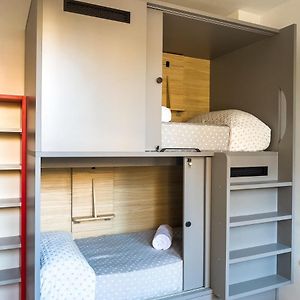 Habitación para Hombres Compartida