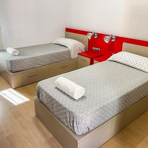 Habitación para Mujeres Compartida